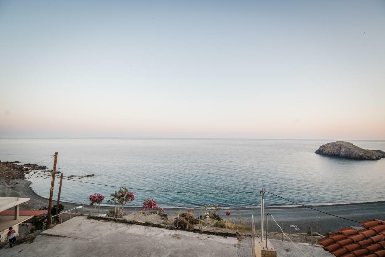 Beach View Kali Limenes Exterior photo
